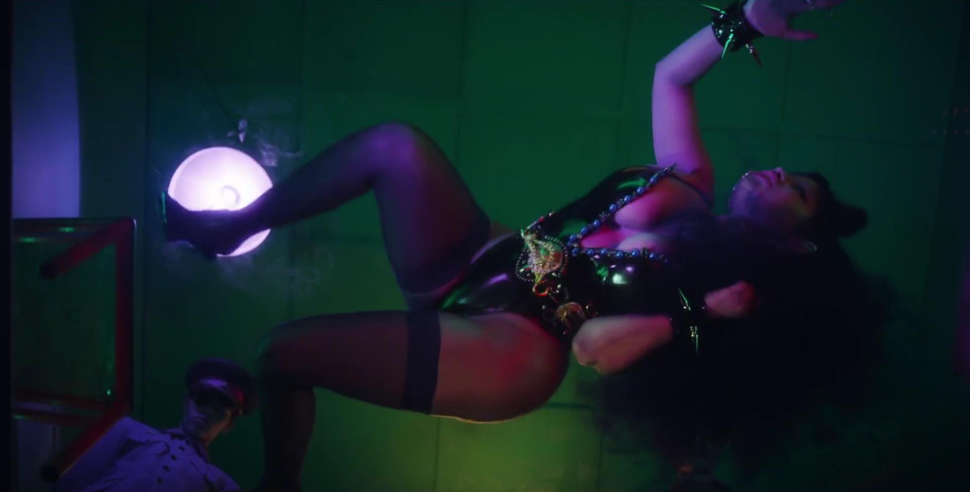 Nicki Minaj Sexy - Chun-Li (76 Pics + GIF & Video)