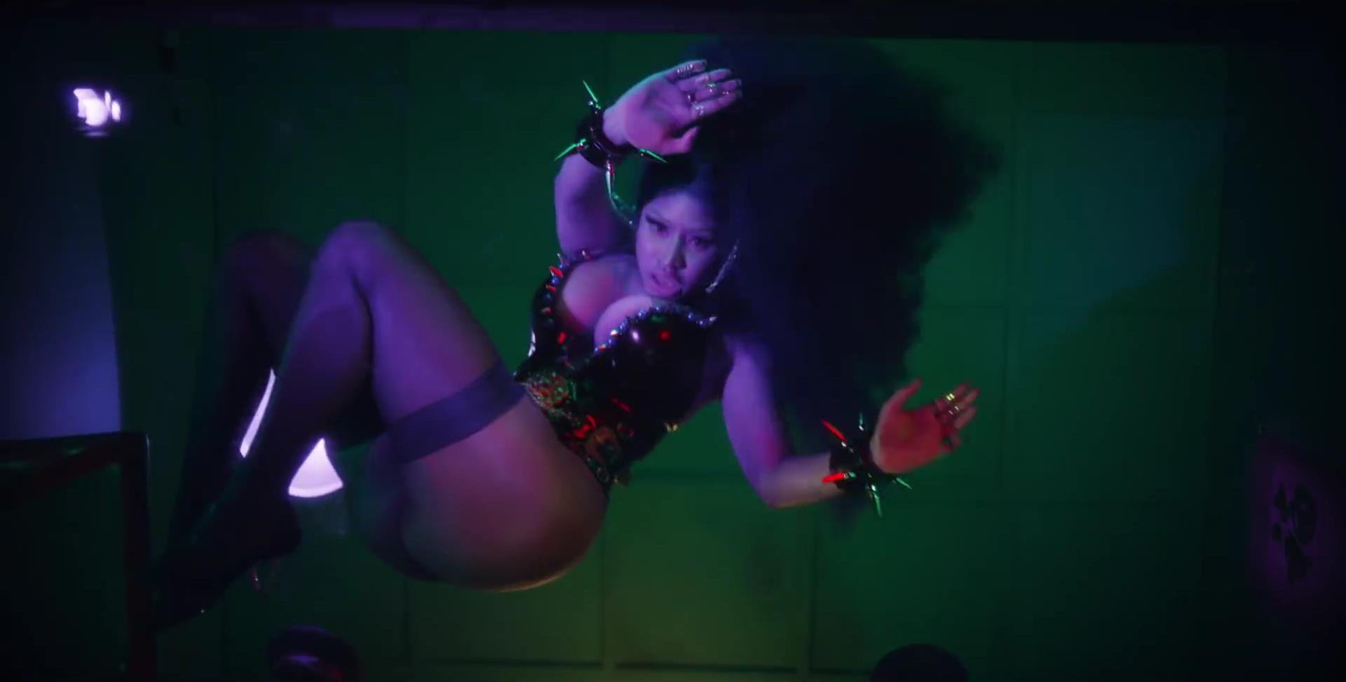 Nicki Minaj Sexy - Chun-Li (76 Pics + GIF & Video)