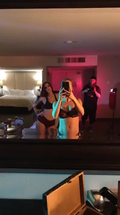 Nicole Aniston & Tana Lea Sexy (19 Pics + Gifs & Videos)