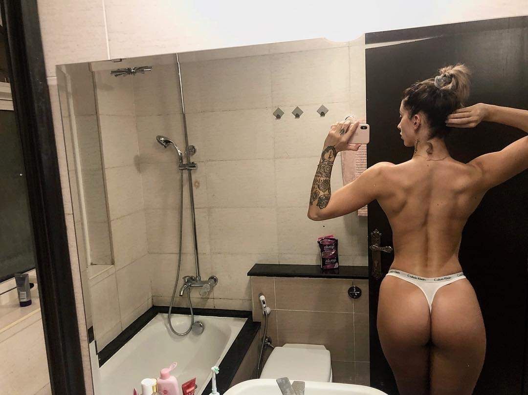 Nicole Drinkwater Nude & Sexy (37 Photos)
