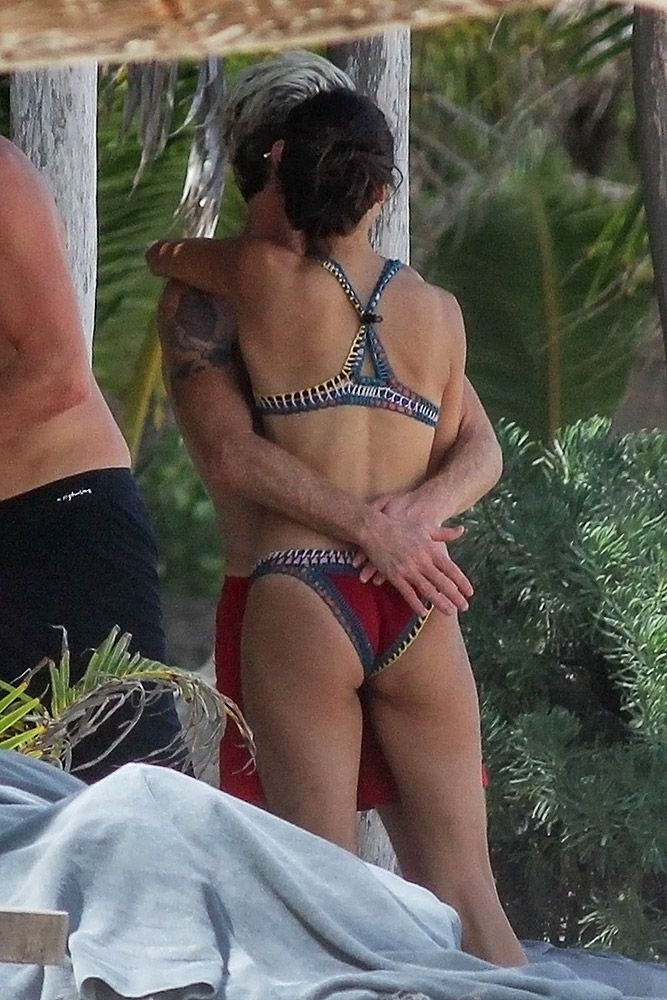 Nina Dobrev Nude Leaked The Fappening & Sexy (159 Photos + Possible Sex Tape & Sexy Videos)