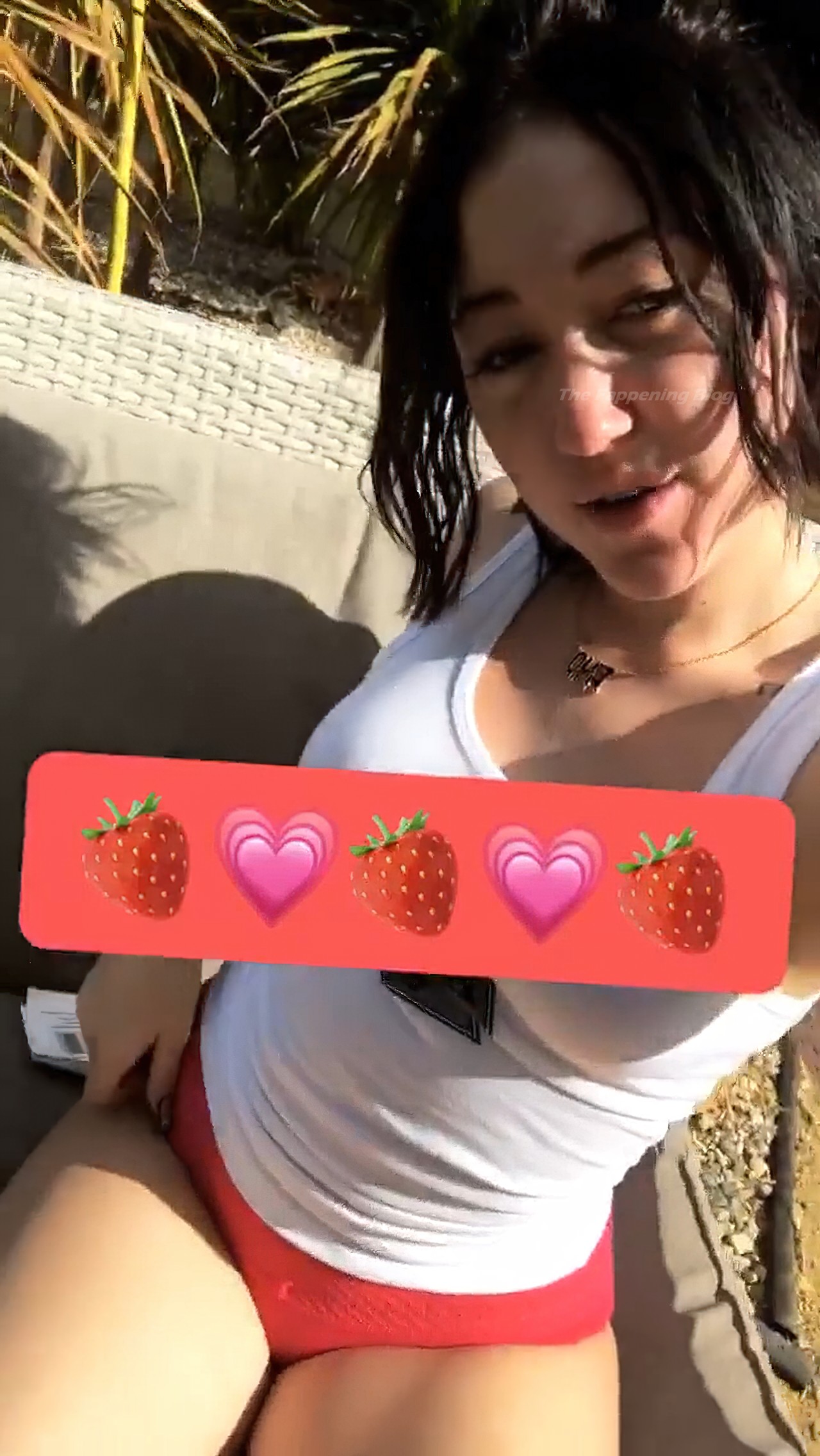 Noah Cyrus Nude Leaked The Fappening (7 Pics + GIFs & Video)