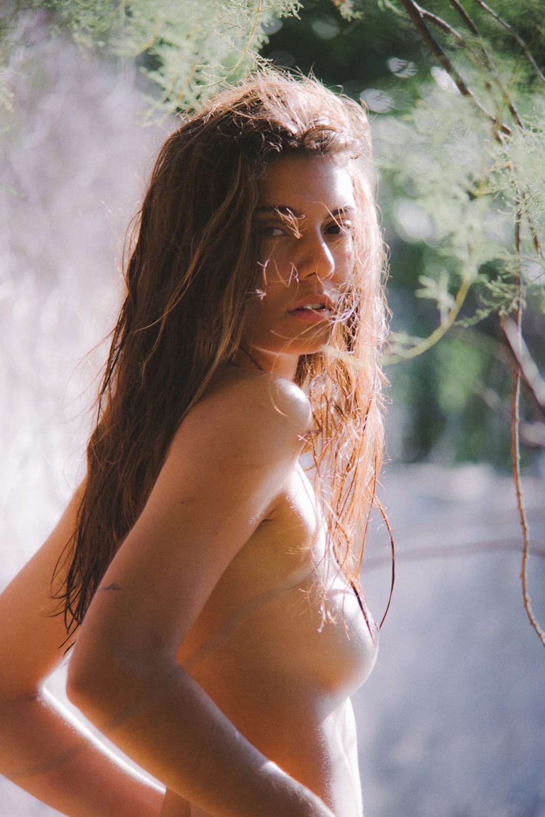 Noemie Noyal Nude & Sexy (27 Photos)