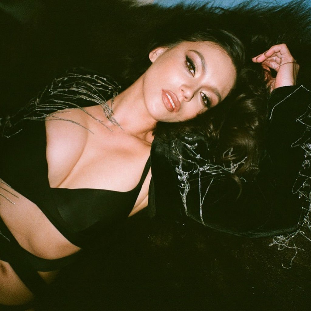 Olga Seryabkina (Molly) Nude & Sexy (87 Photos + Gifs & Videos)