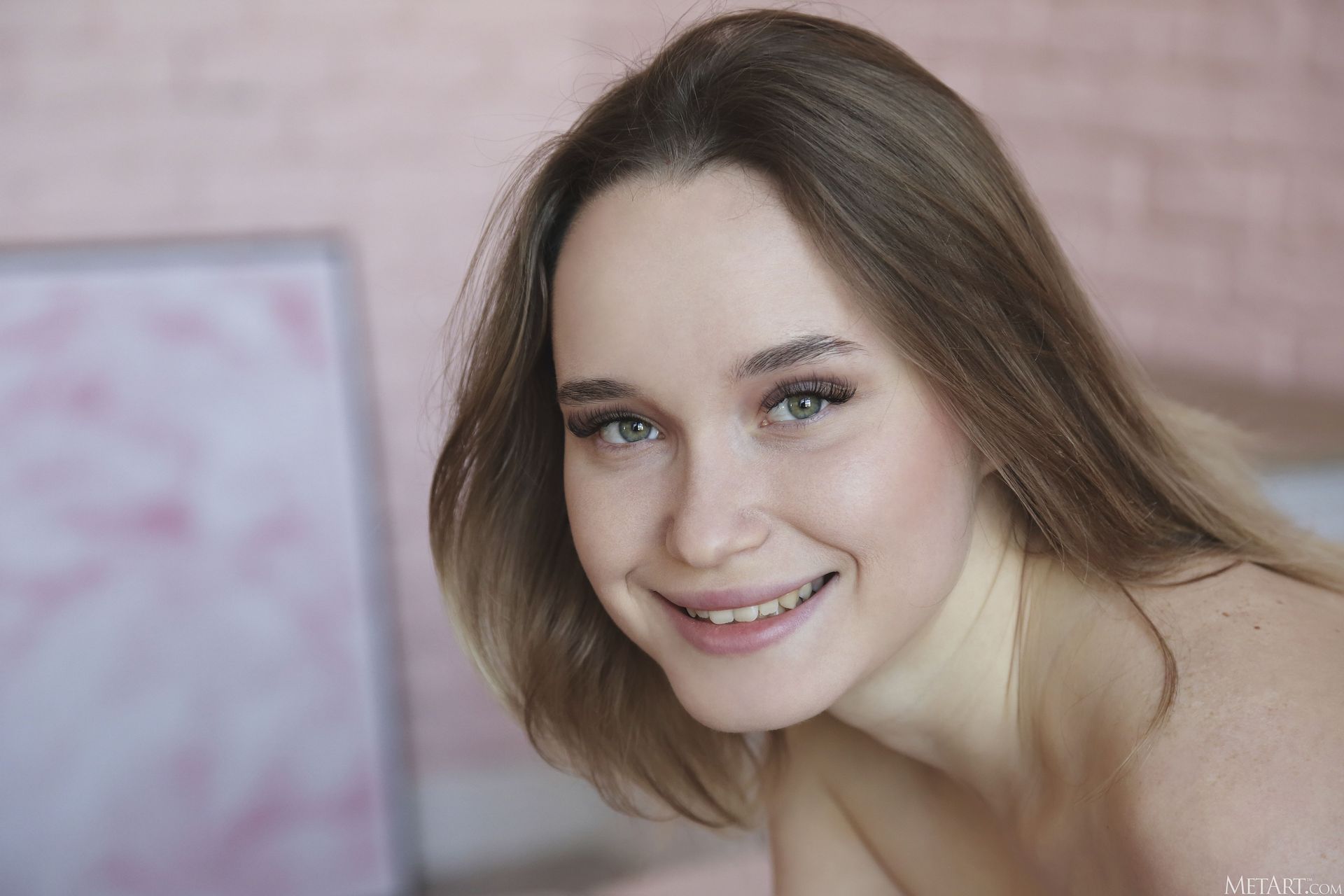 Olivia Myers Nude & Sexy - Pastels (120 Photos)