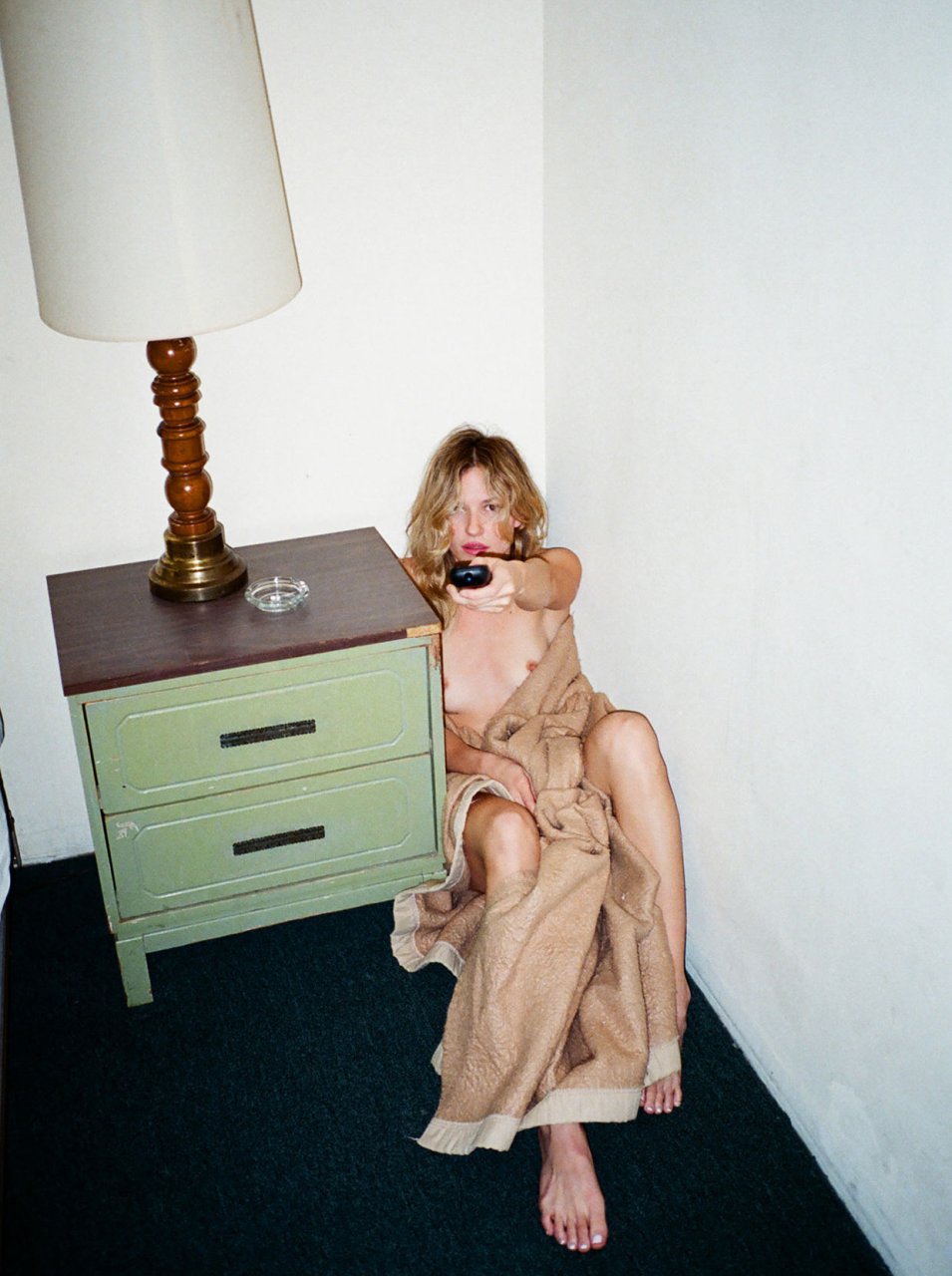 Paige Elkington Nude & Sexy (13 Photos)
