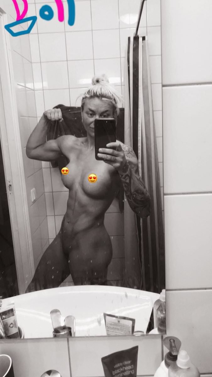 Pauline von Schinkel (Mrs Badass) Nude & Sexy (61 Photos + Private Videos)