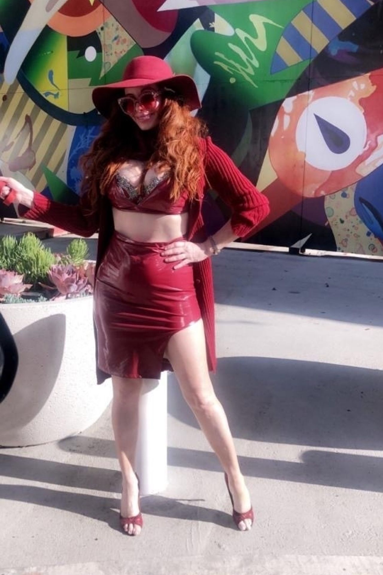 Phoebe Price Wishes You a Happy Valentine’s Day in Beverly Hills (66 Photos + Video)