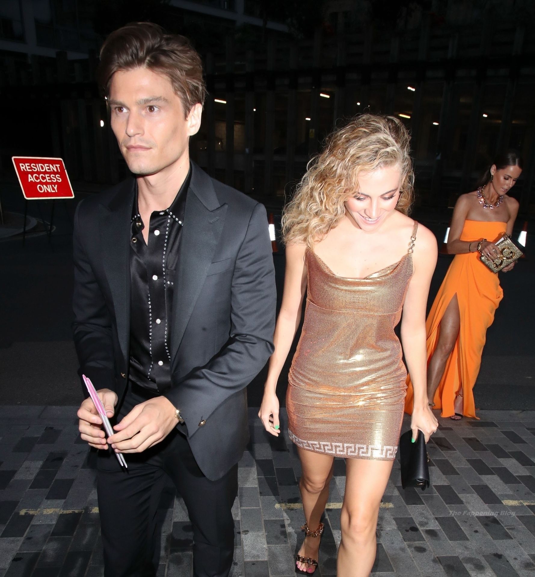 Pixie Lott Flaunts Her Sexy Legs at the GQ Men Of The Year Awards (127 Photos)