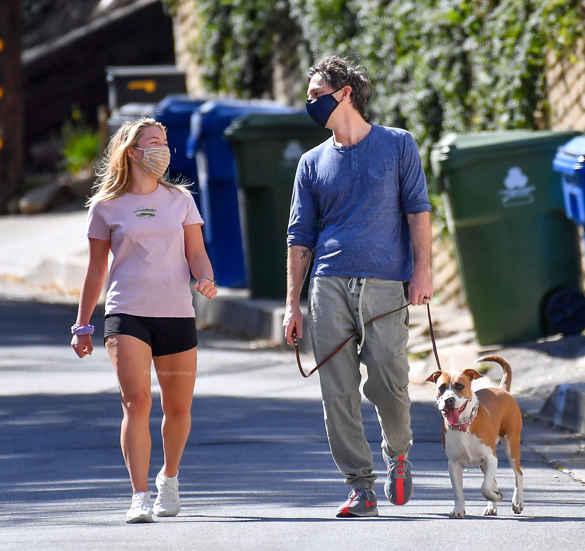 Zach Braff Is Seen with Braless Florence Pugh in LA (17 Photos)