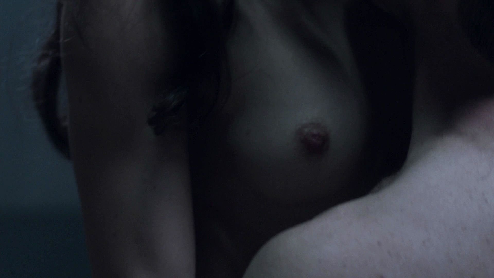 Trieste Kelly Dunn Nude  - Banshee (6 Pics + GIF & Video)