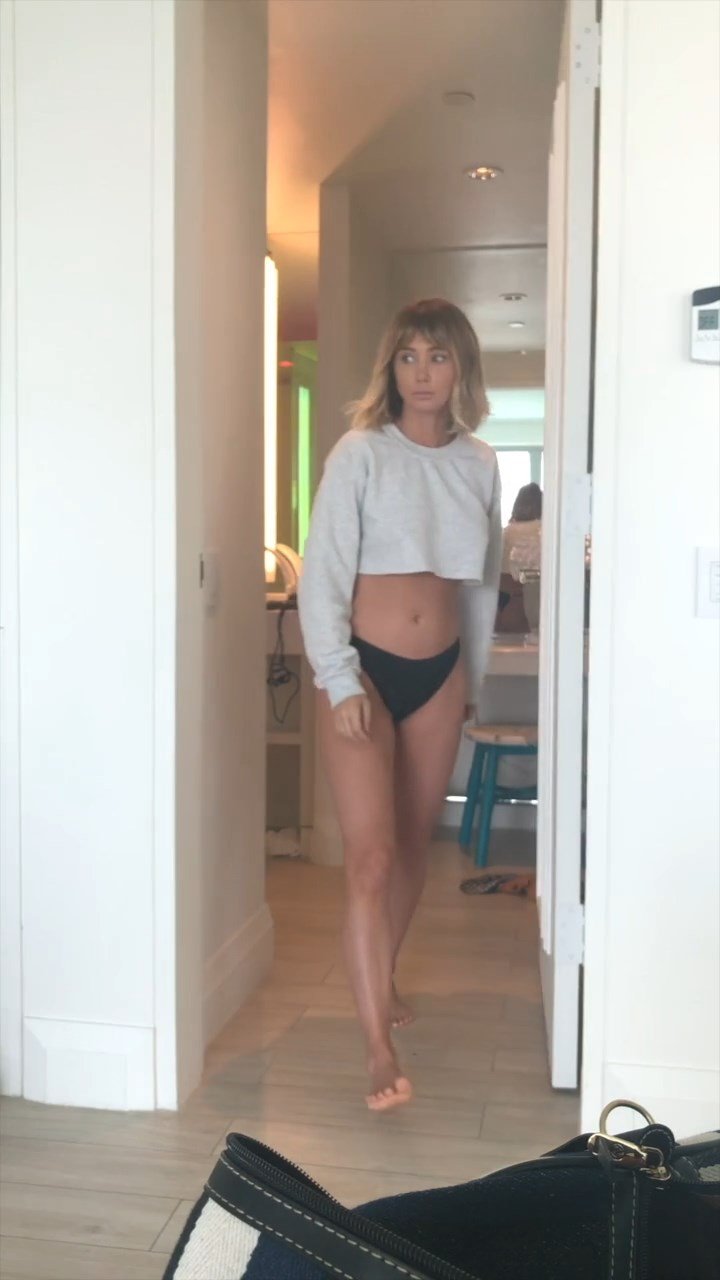 Sara Underwood Nude & Sexy (64 Pics + GIFs & Video)