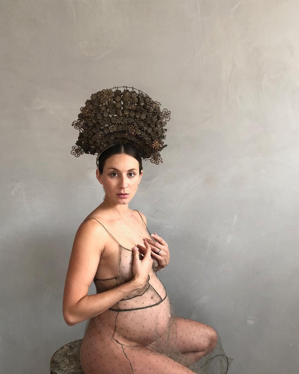 Troian Bellisario Nude & Sexy (5 Photos)