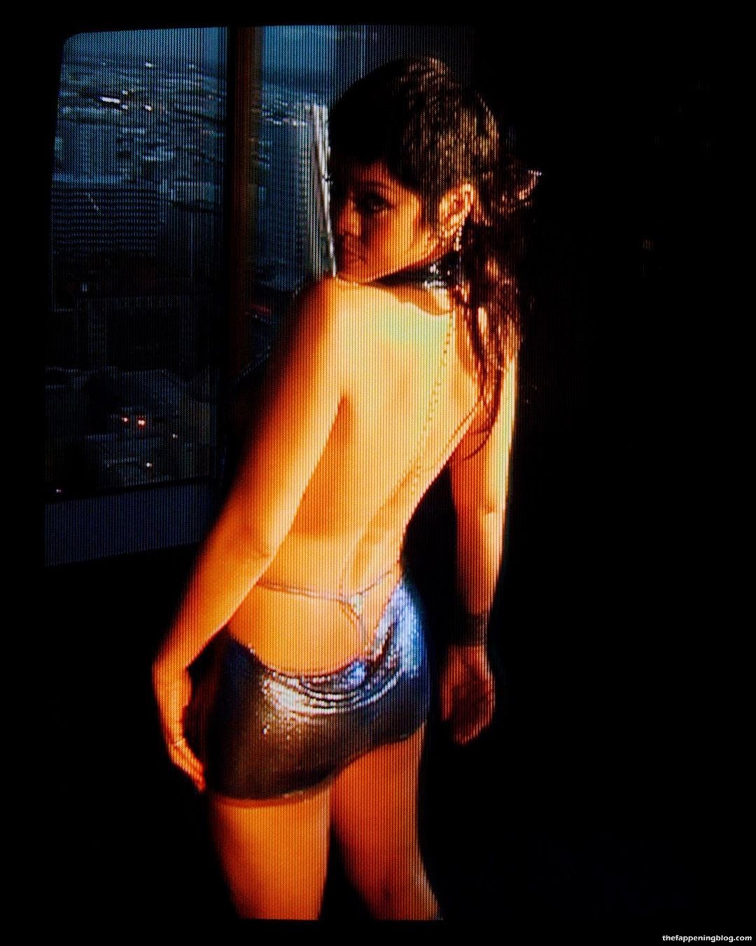 Rihanna Nude & Sexy (17 Photos)