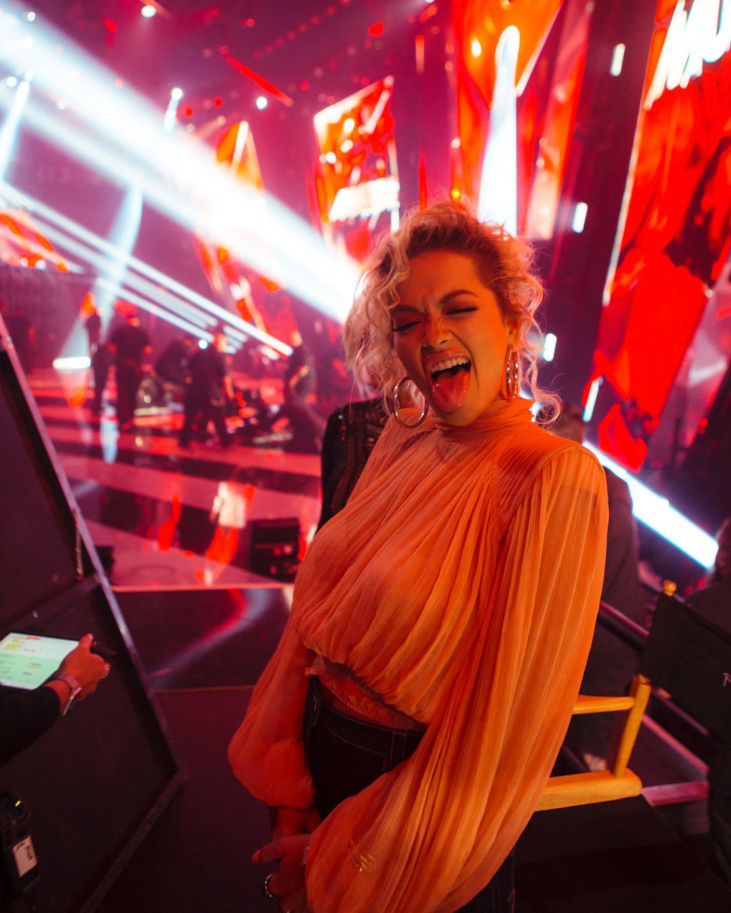 Rita Ora See Through & Sexy (19 Photos)