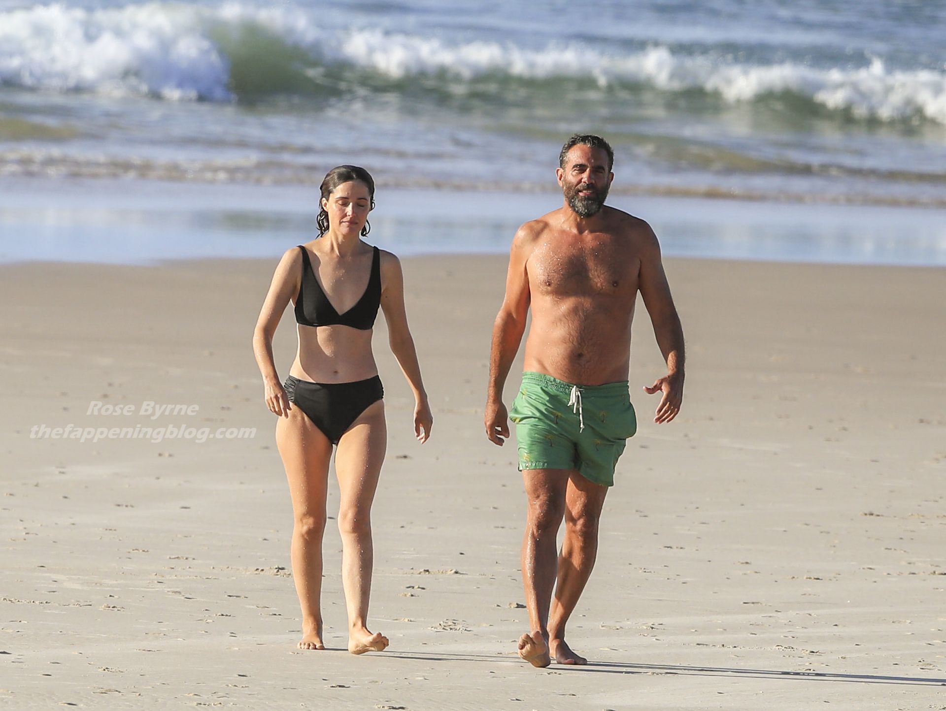 Rose Byrne & Bobby Cannavale Head Out for a Romantic Early Evening Swim (30 Photos)