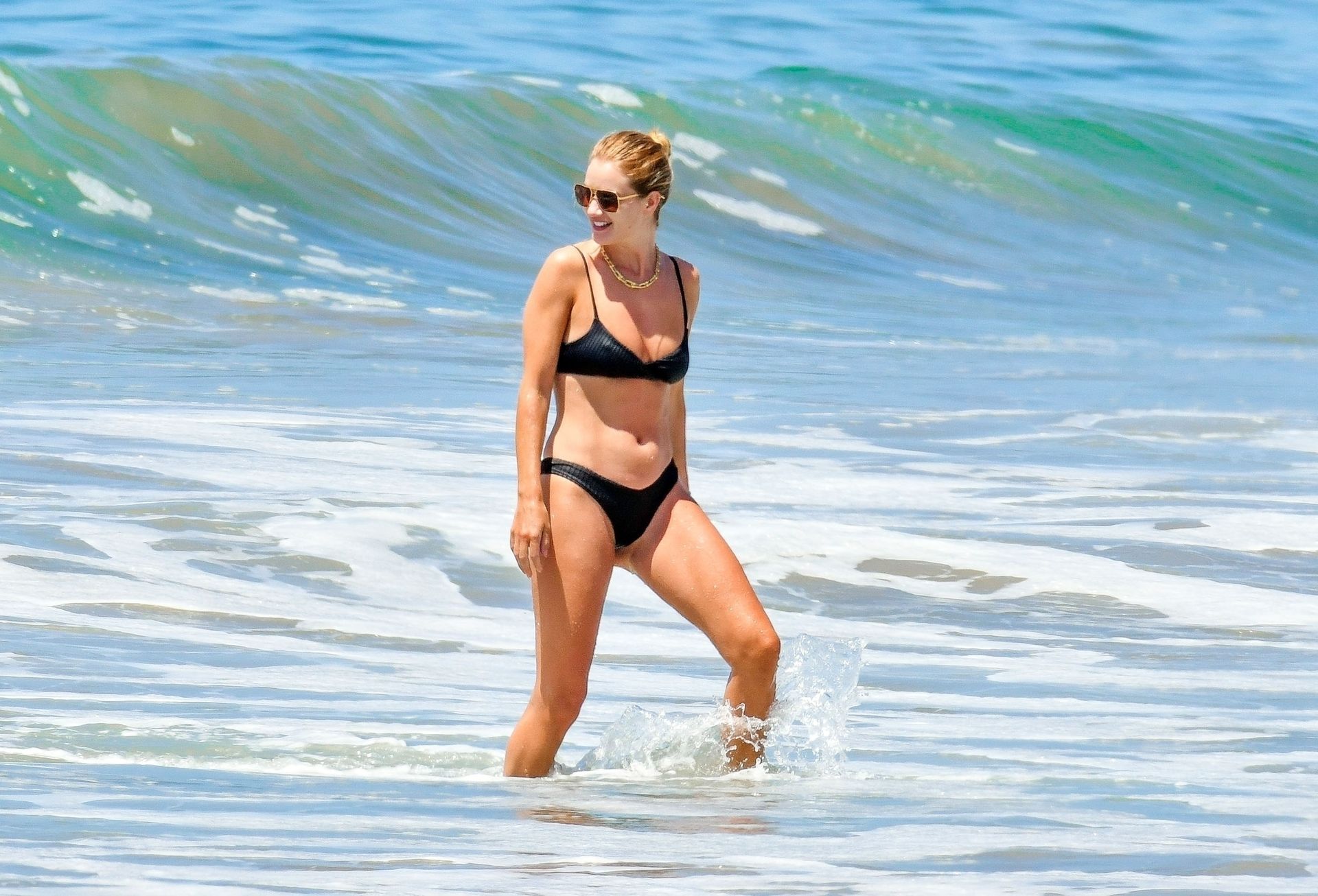 Rosie Huntington-Whiteley Shows Off Her Sexy Figure on the Beach in Malibu (34 Photos)