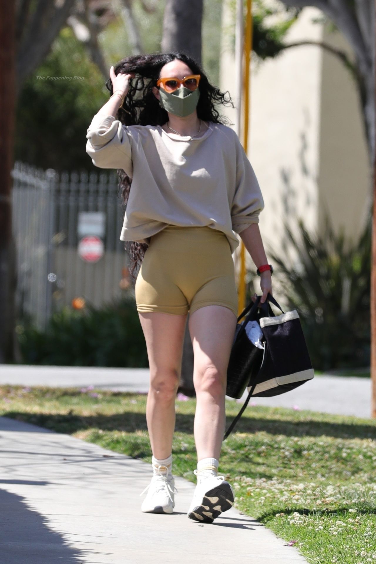 Rumer Willis Exercises with Her Trainer Using a Medicine Ball at Rise Nation Gym (124 Photos)