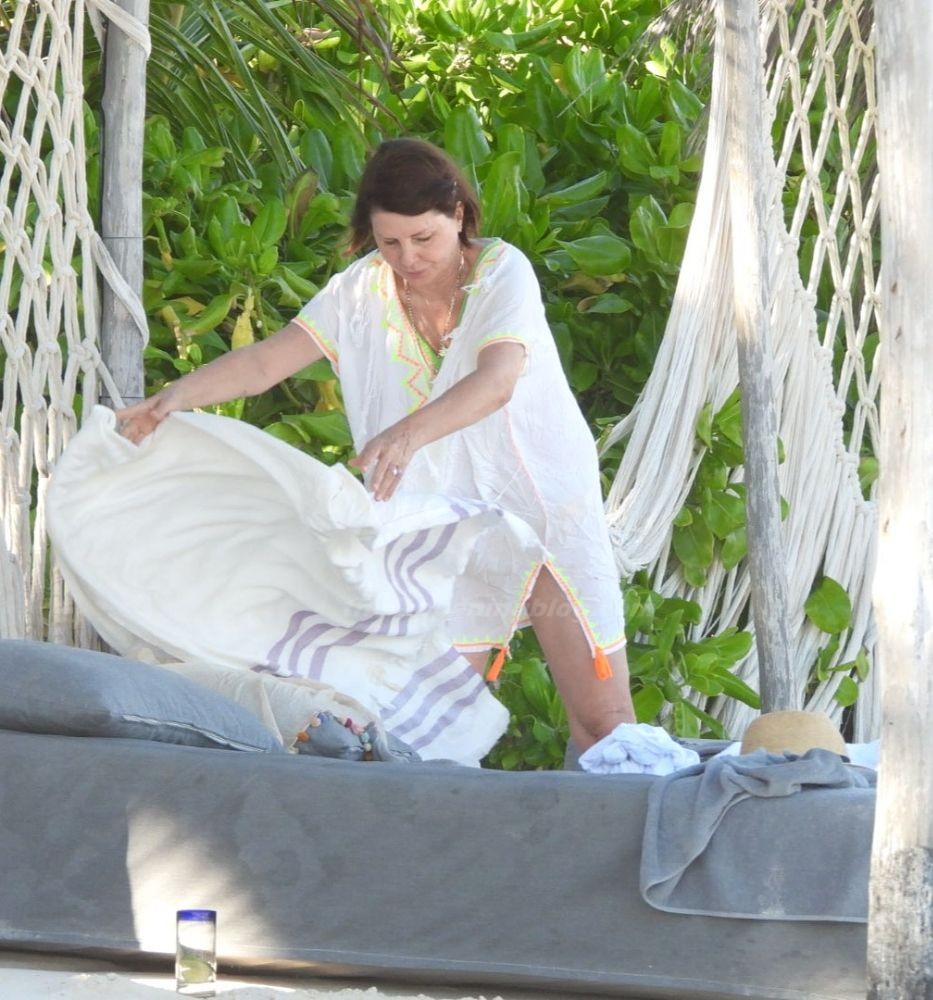 Sadie Frost is Seen Sunbathing on Tulum Beach (24 Photos)