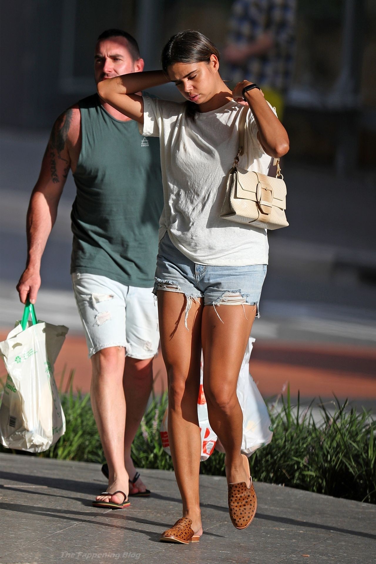 Samantha Harris & Luke Hunt are Pictured in Sydney (68 Photos)