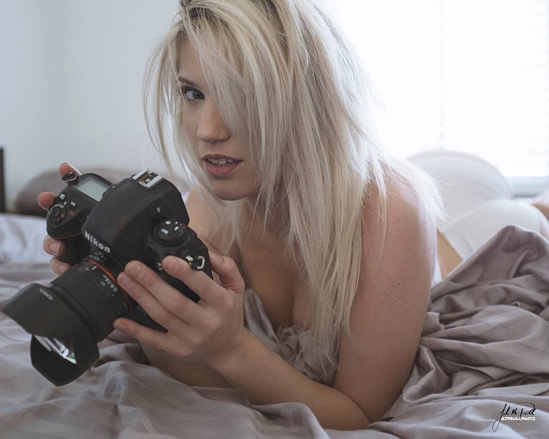 Samantha Knezel Nude & Sexy (100 Photos)