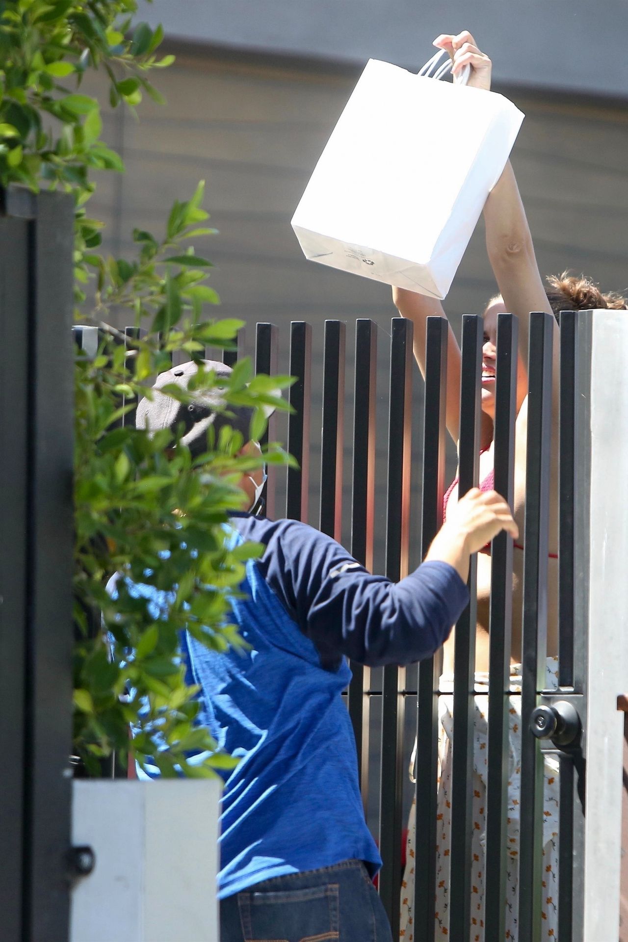 Sara Sampaio Greets the Delivery Guy in a Bikini as She Receives Her Lunch Order (11 Photos)