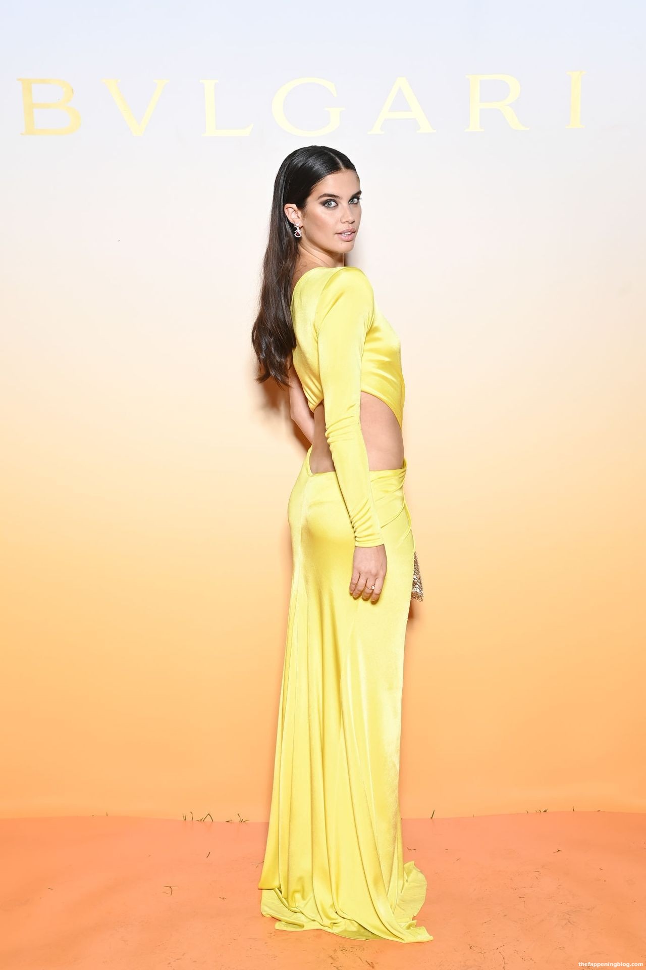 Sara Sampaio Poses in a Glamorous Lemon A-symmetrical Gown at the Bulgari Event (14 Photos)