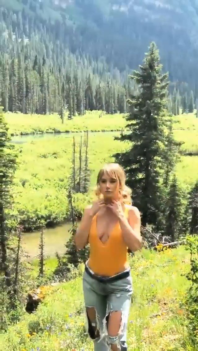 Sara Underwood Nude & Sexy (173 Pics + GIFs & Video)