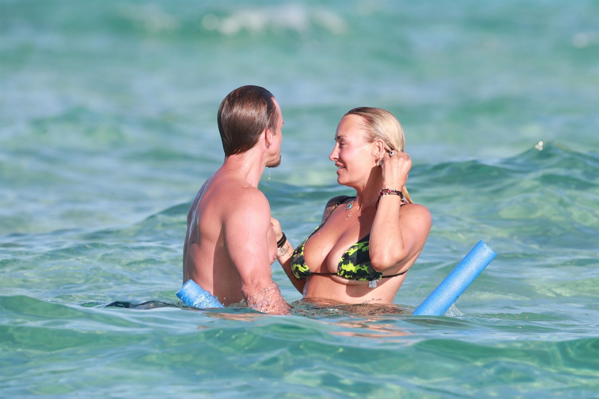 Sarah Connor & Florian Fischer Enjoy Their Vacation in Mallorca (41 Photos)