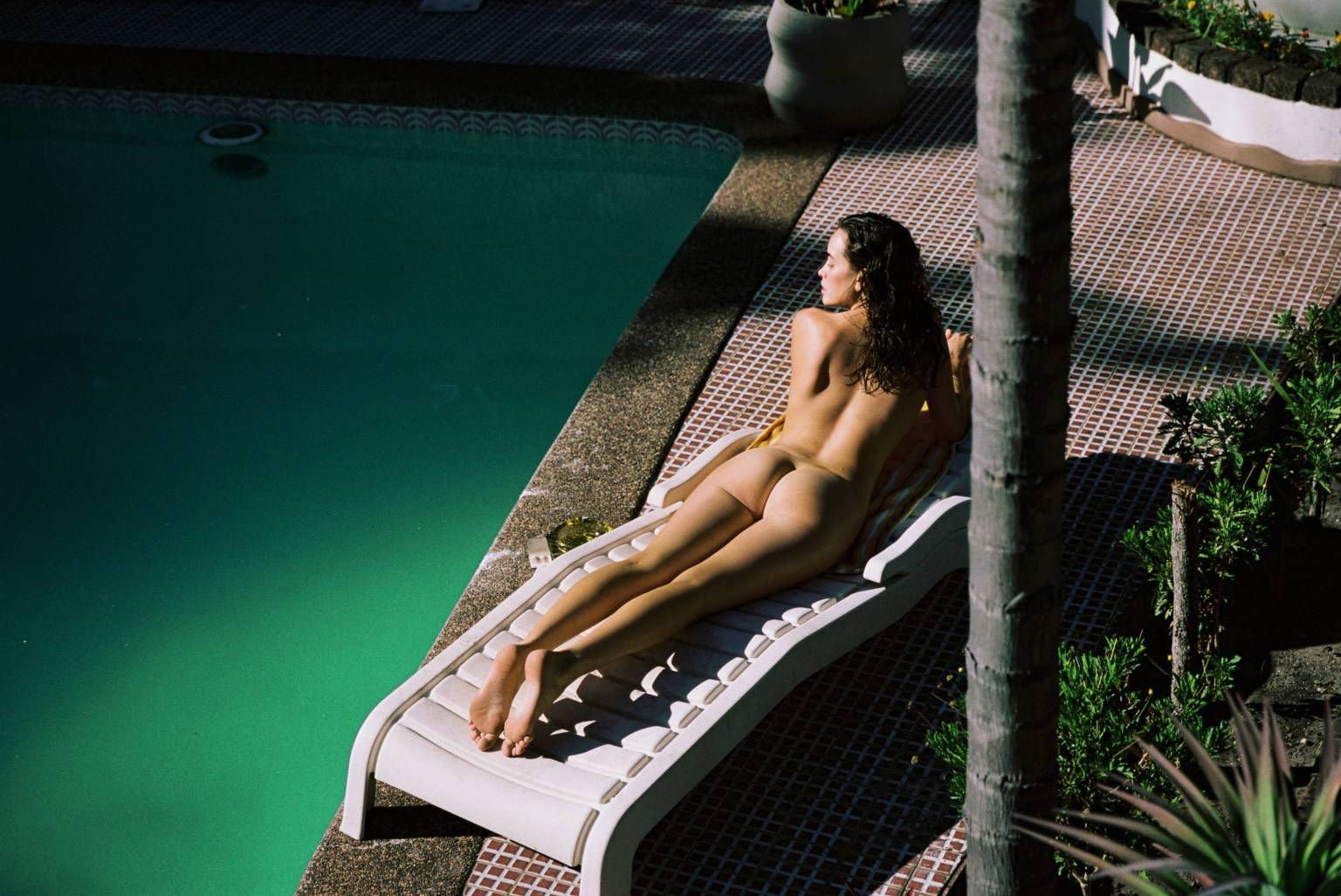 Sarah Stephens Nude & Sexy (26 Photos)