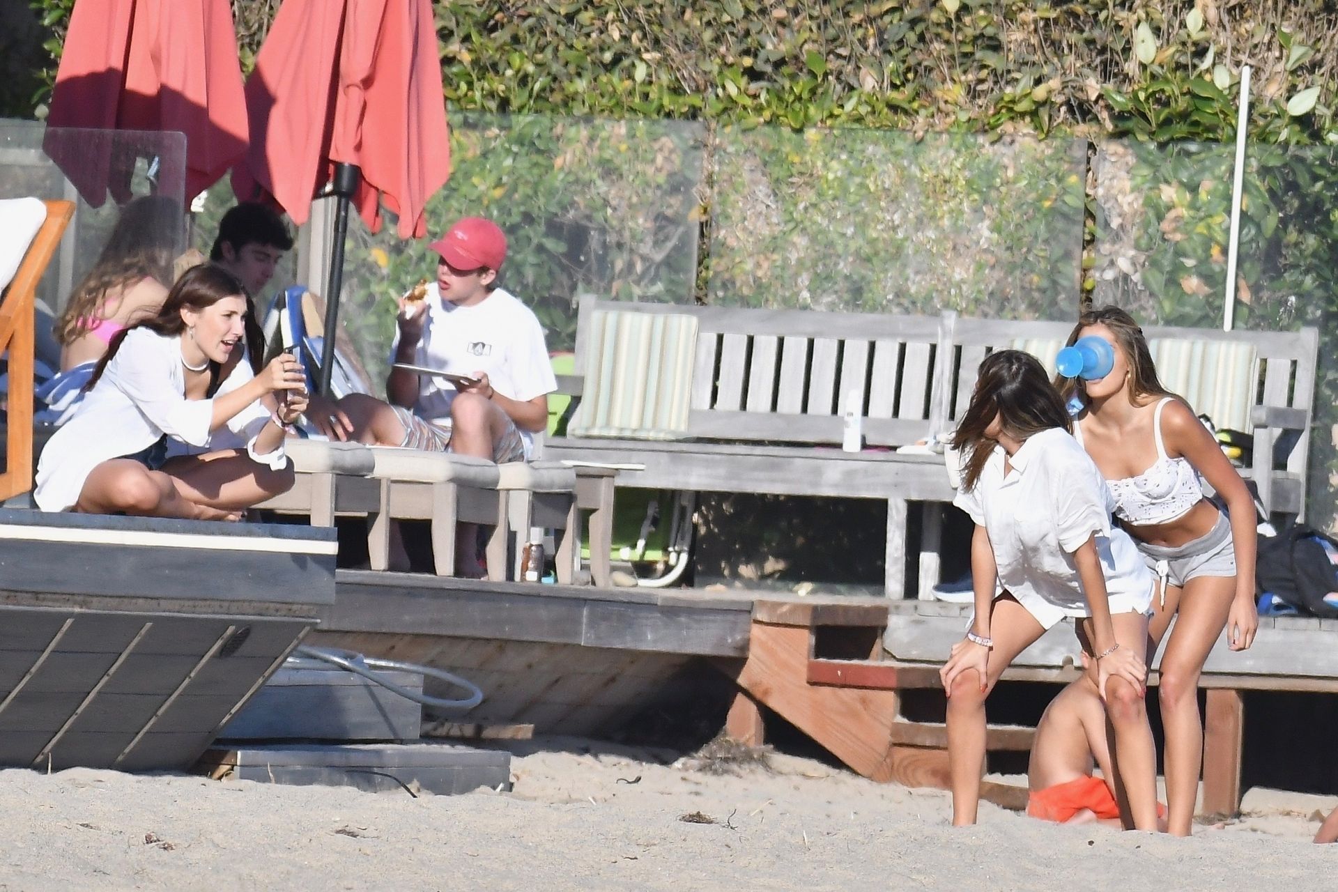 Sistine, Scarl
et, Sophia Stallone Have a Party at a Beach House in Malibu (158 Photos)