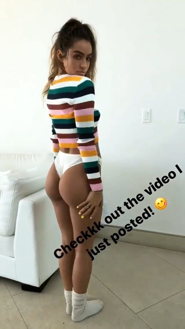 Sommer Ray Sexy (9 Pics + Gifs & Video)