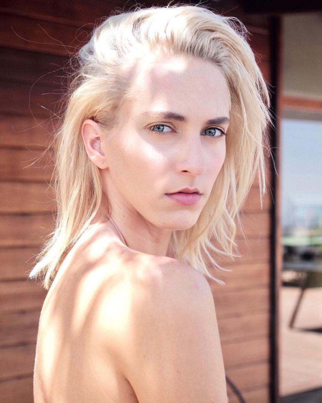 Stephanie Moore Nude & Sexy (100 Photos)