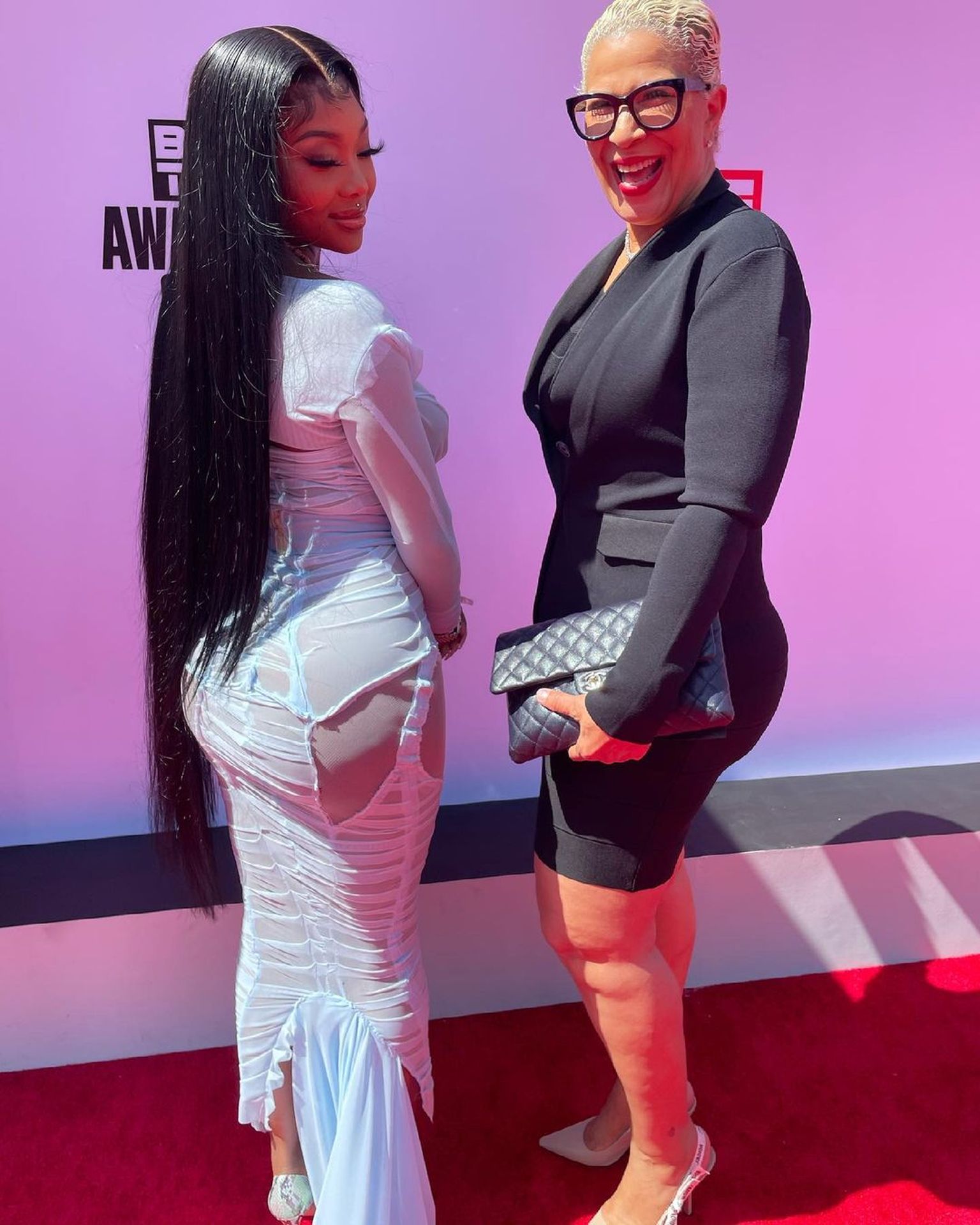 Summer Walker Flaunts Her Nude Tits at the BET Awards (19 Photos + Video)