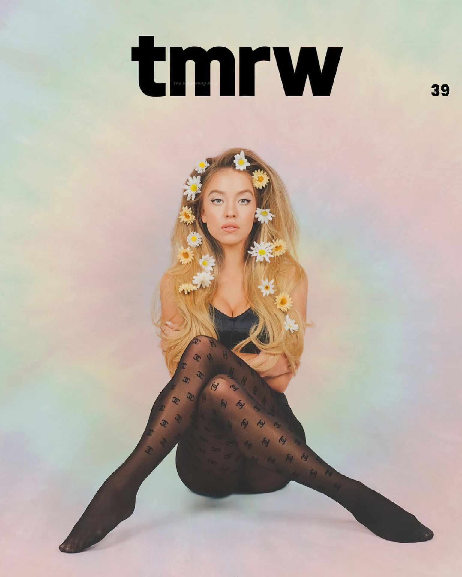 Sydney Sweeney Sexy  - TMRW Magazine (13 Photos)