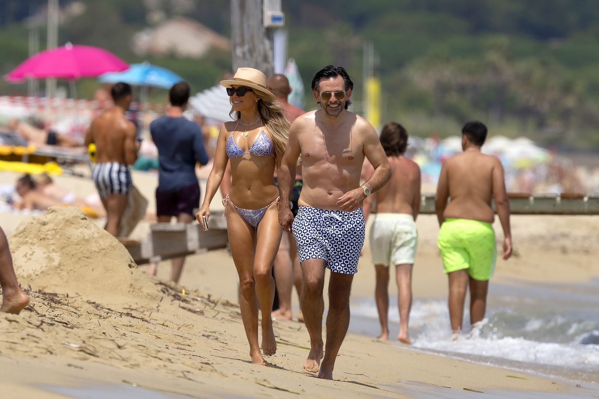Sylvie Meis & Her Future Husband Enjoy Their Vacation in Saint Tropez (44 Photos)