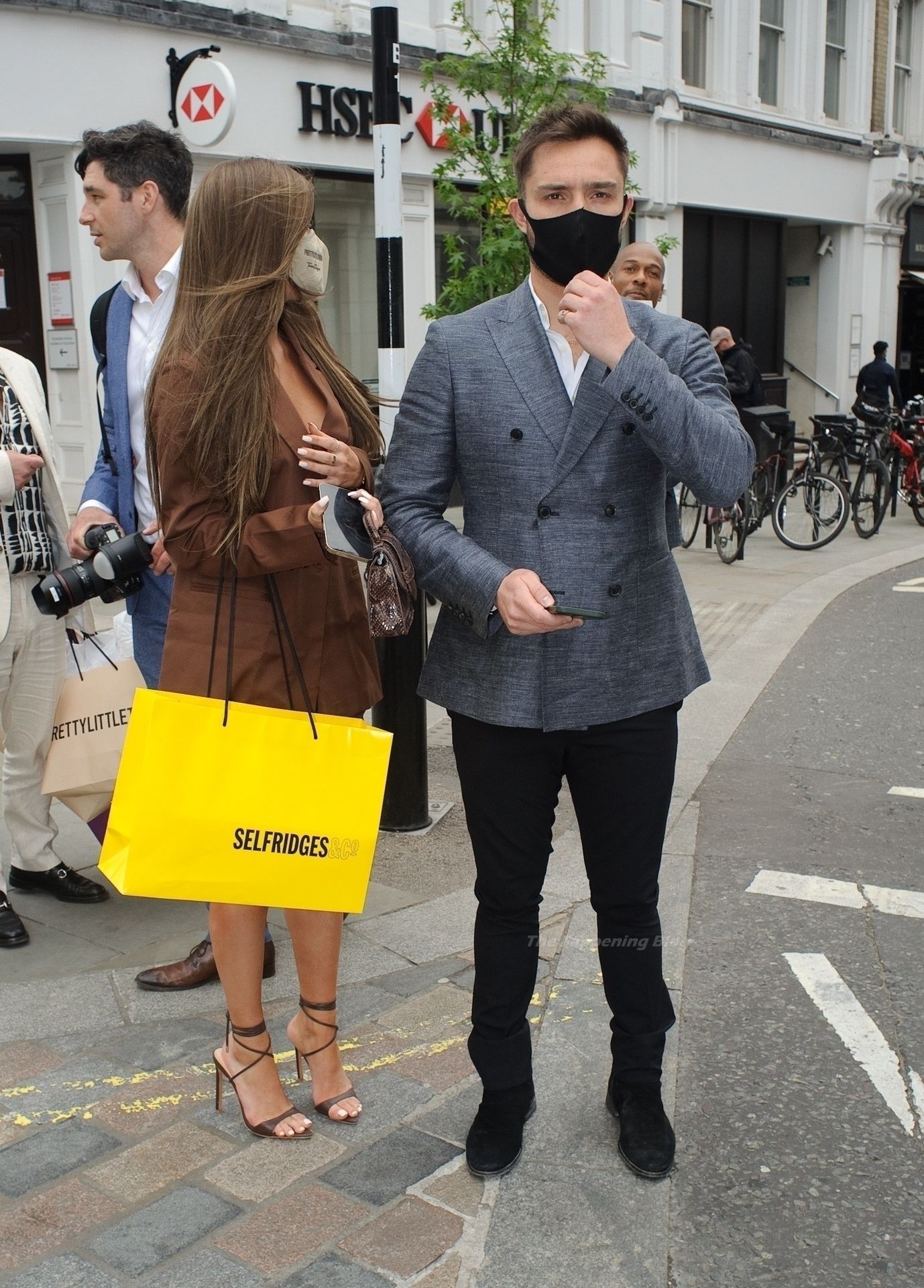 Tamara Francesconi & Ed Westwick are Looking Sharp in London (10 Photos)
