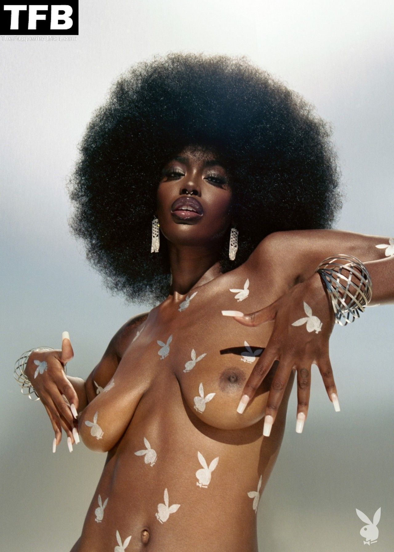 Tanerelle Nude & Sexy Collection (42 Photos)