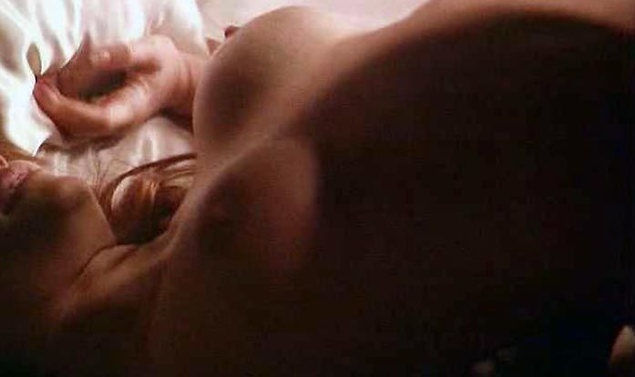 Tawny Kitaen Nude & Sexy (140 Photos + Sex Scenes)