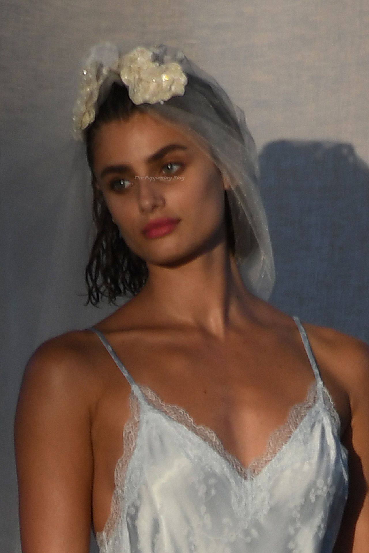 Taylor Hill Poses During a Victorias Secret Photoshoot in Miami (40 Photos)