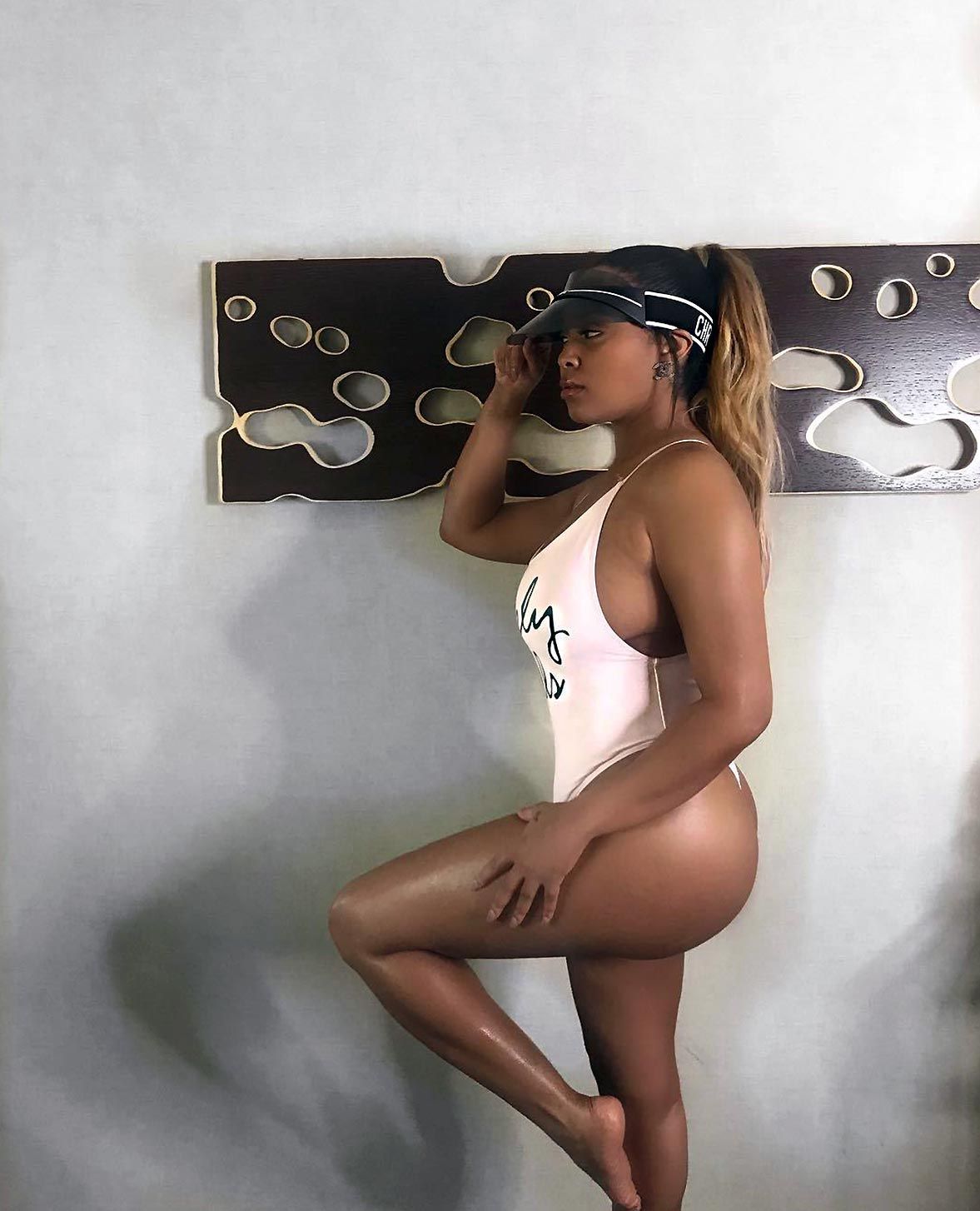 Teairra Mari Nude & Sexy (83 Photos + LEAKED EXPLICIT Porn Video)