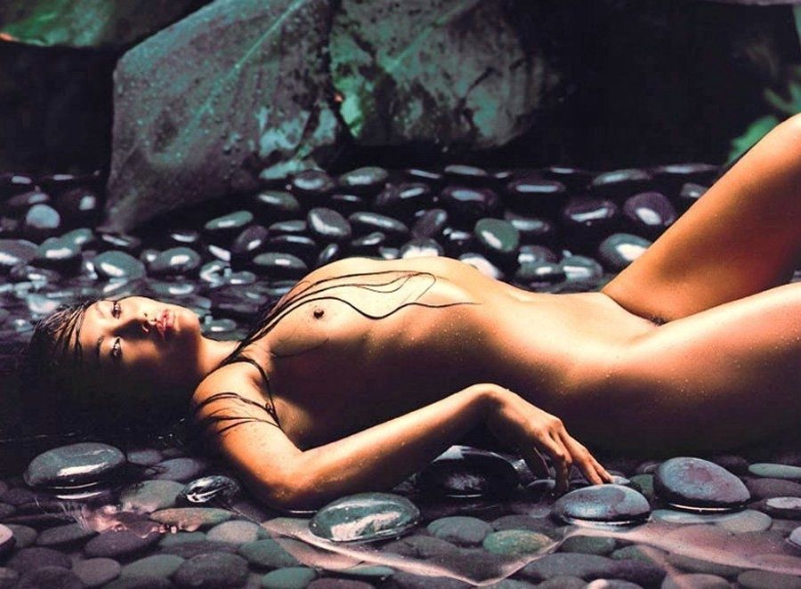 Tia Carrere Nude & Sexy Collection (69 Photos + Video)
