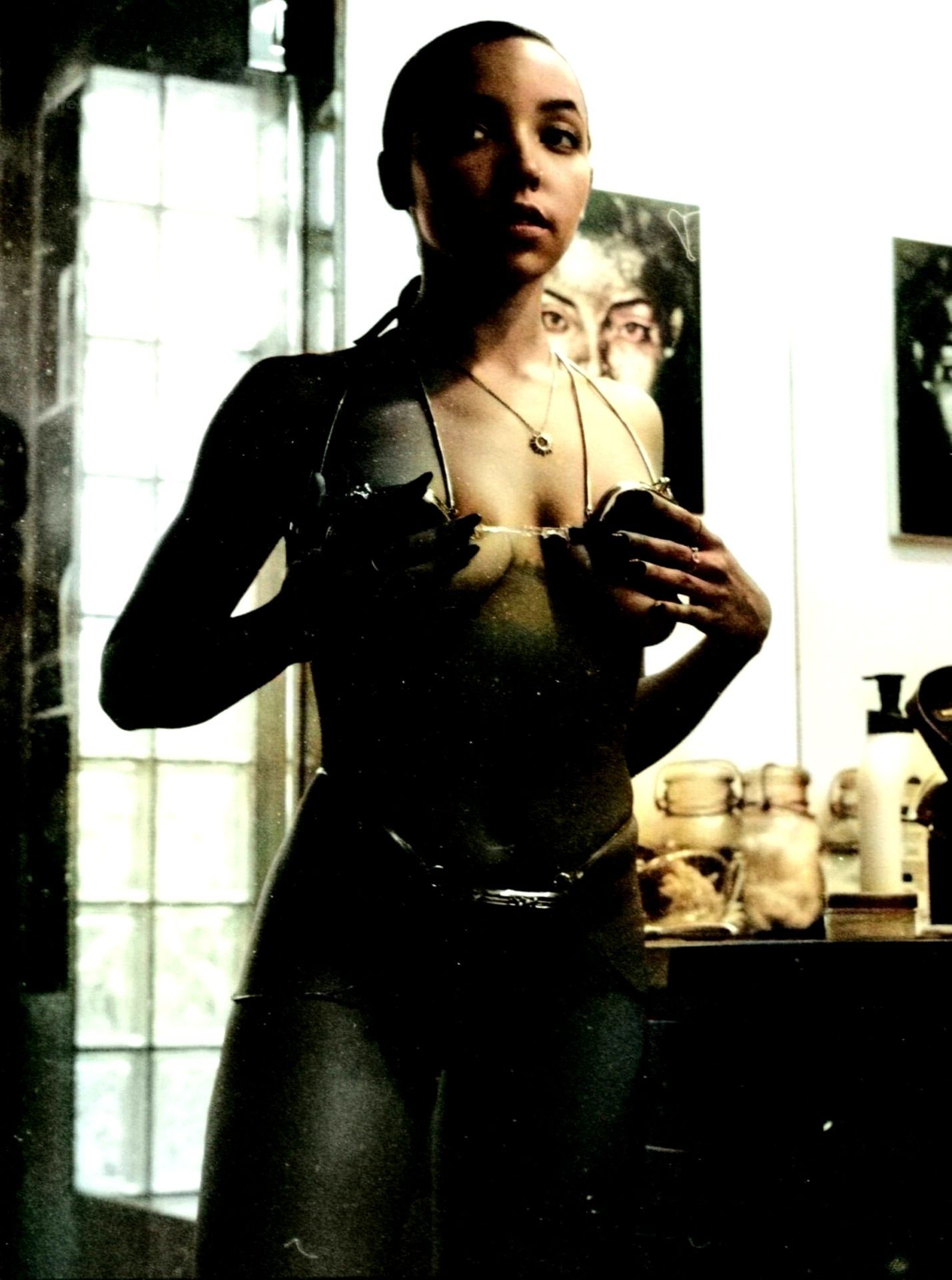Tinashe Nude & Sexy (28 Colorized Photos)