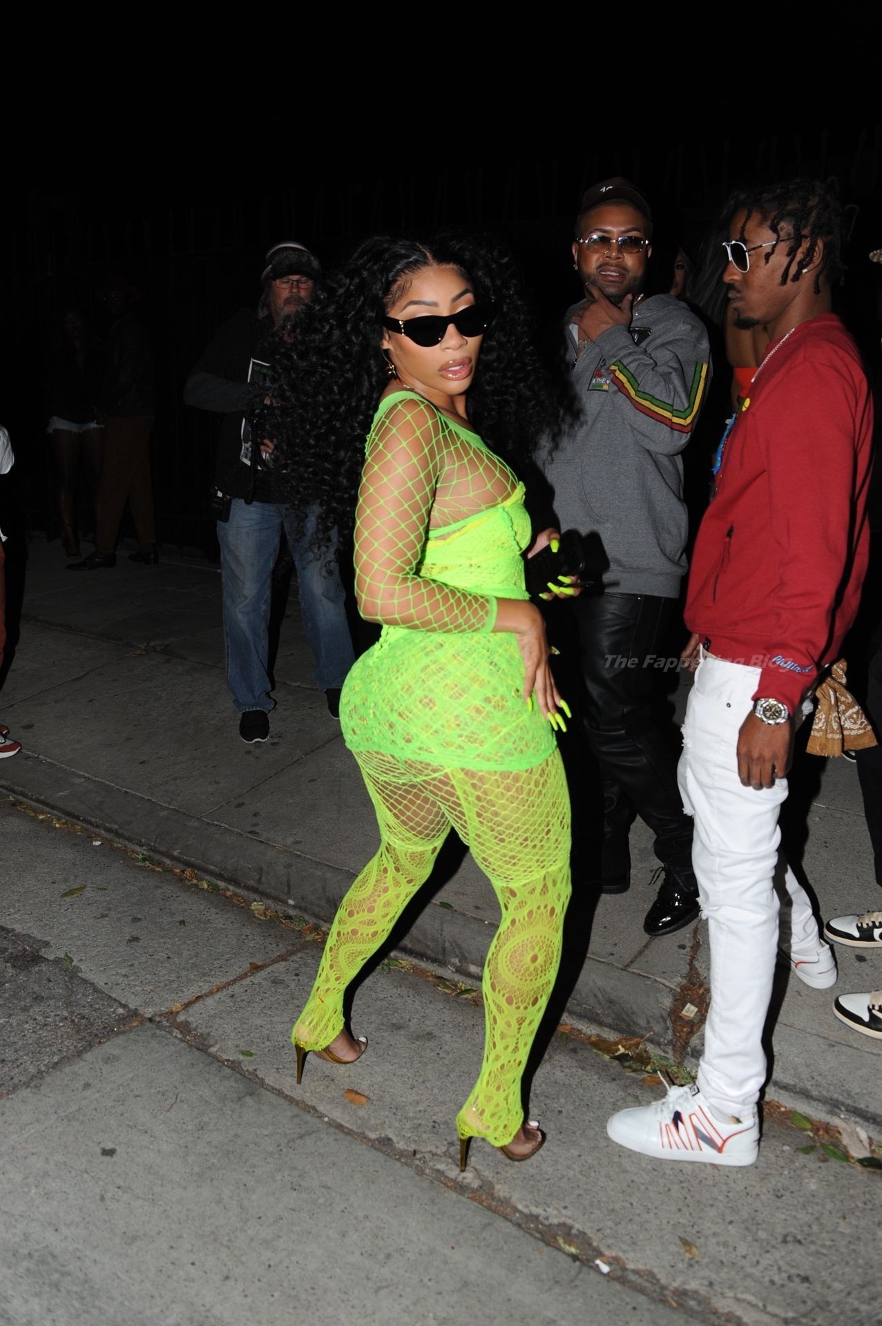 Tommie Lee Attends Cardi Bs Birthday Party (29 Photos)