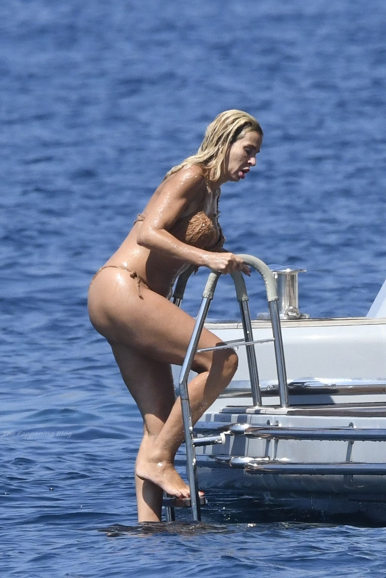 Valeria Marini Shows Off Her Nude Boobs and Butt on Holiday in Sardinia (85 Photos) [Updated]