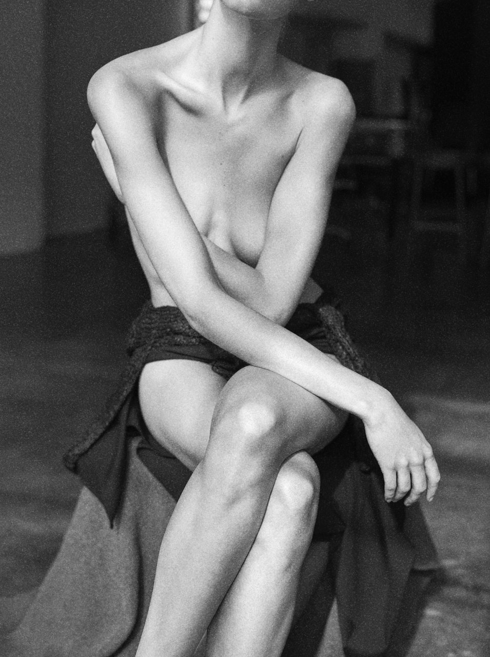 Vanessa Axente Sexy & Topless (9 Photos)
