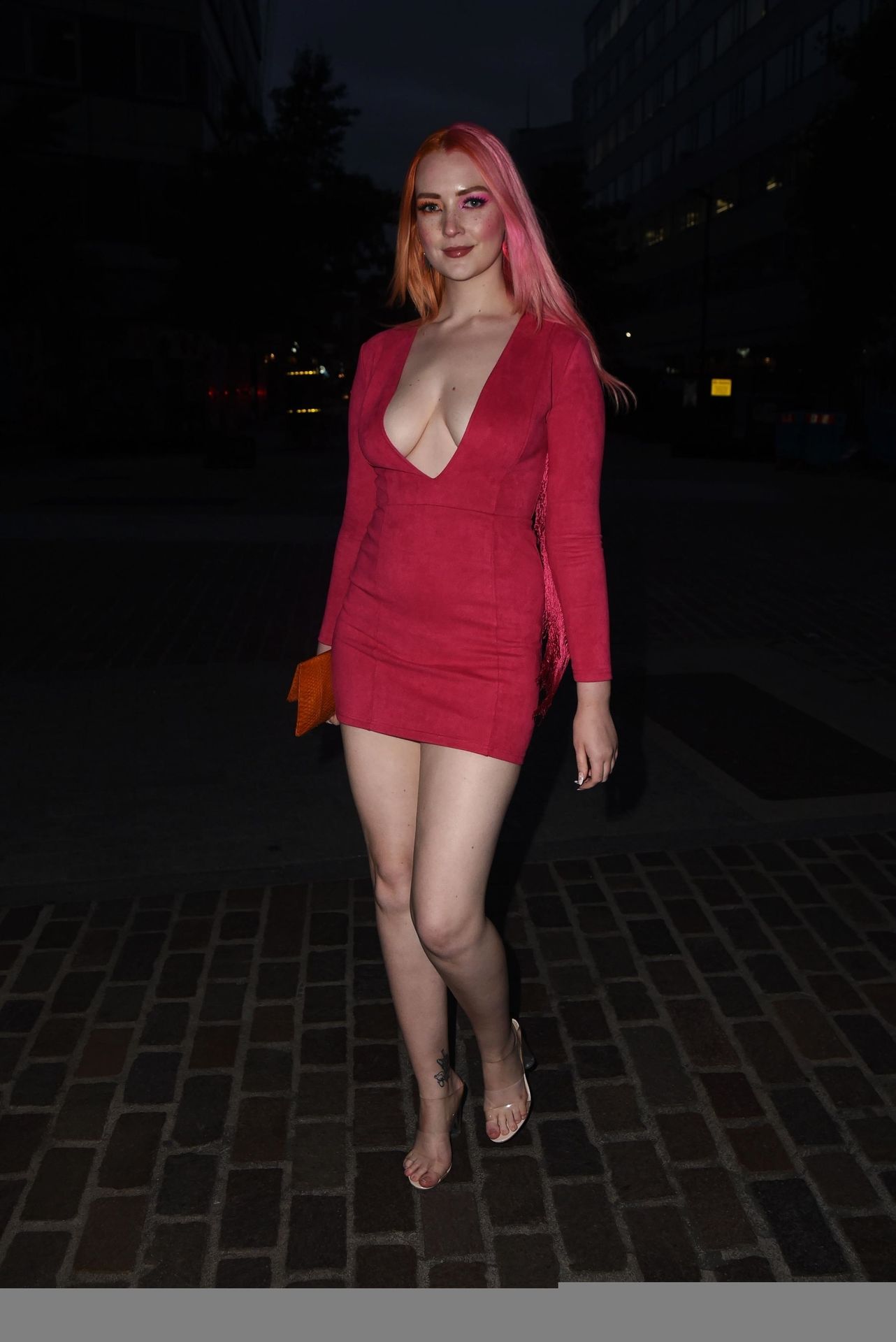 Victoria Clay Shows Off Her Tits at The Old Street Gallery (20 Photos)