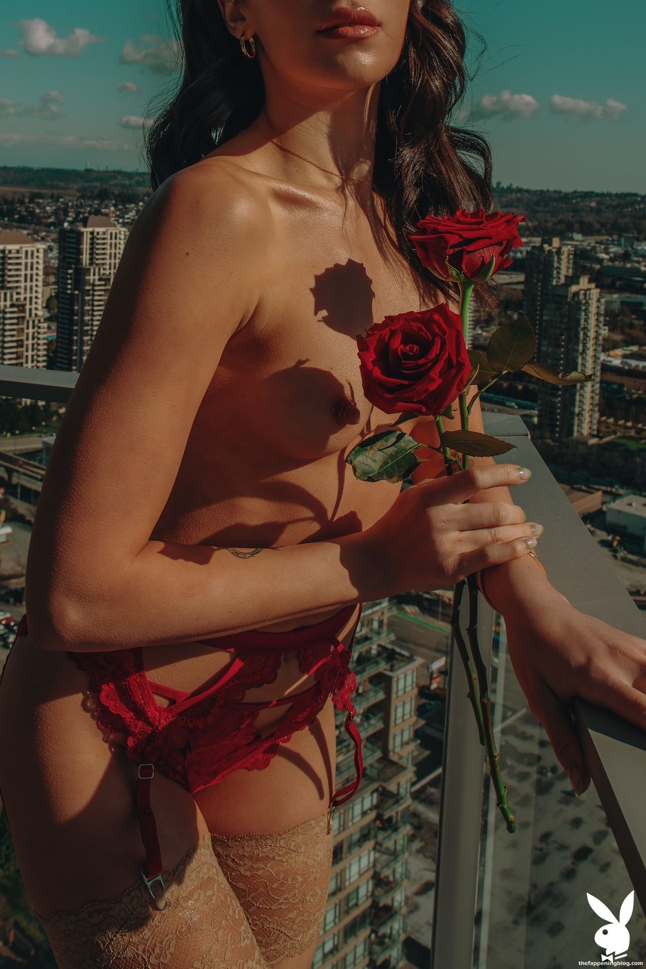Xris Kovtos Nude  - Elevated Senses (36 Photos + Video)