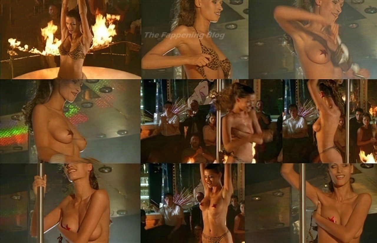 Yasmina Filali Nude & Sexy (31 Photos)