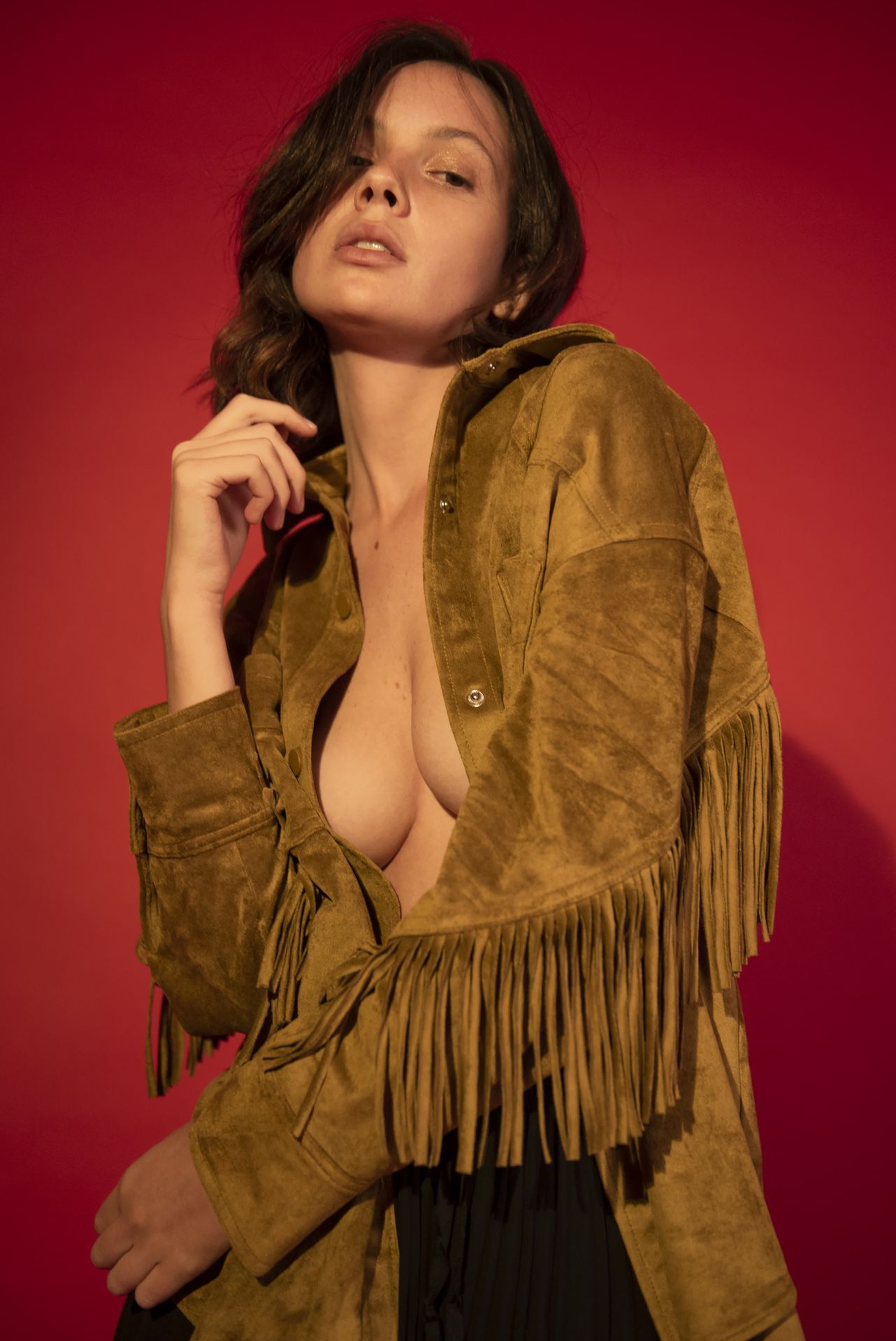 Yuliana Peixoto Nude & Sexy (15 Photos)
